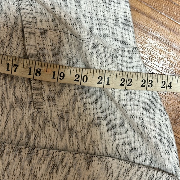 CAbi 5102 Neo Jacket Size Large EUC - Picture 8 of 11